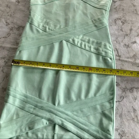 Sold in garage sale!🌷Light teal green dress - Picture 8 of 9